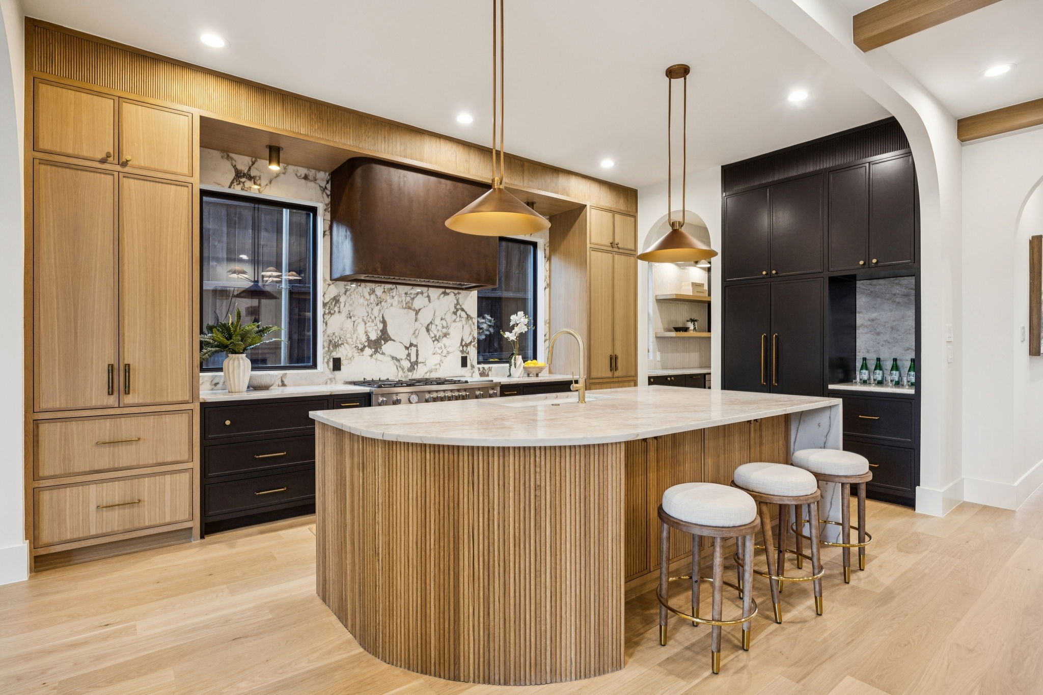 8811 Daytonia Avenue