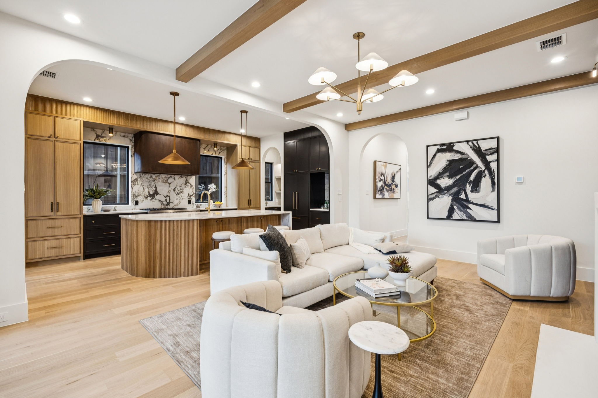 8811 Daytonia Avenue