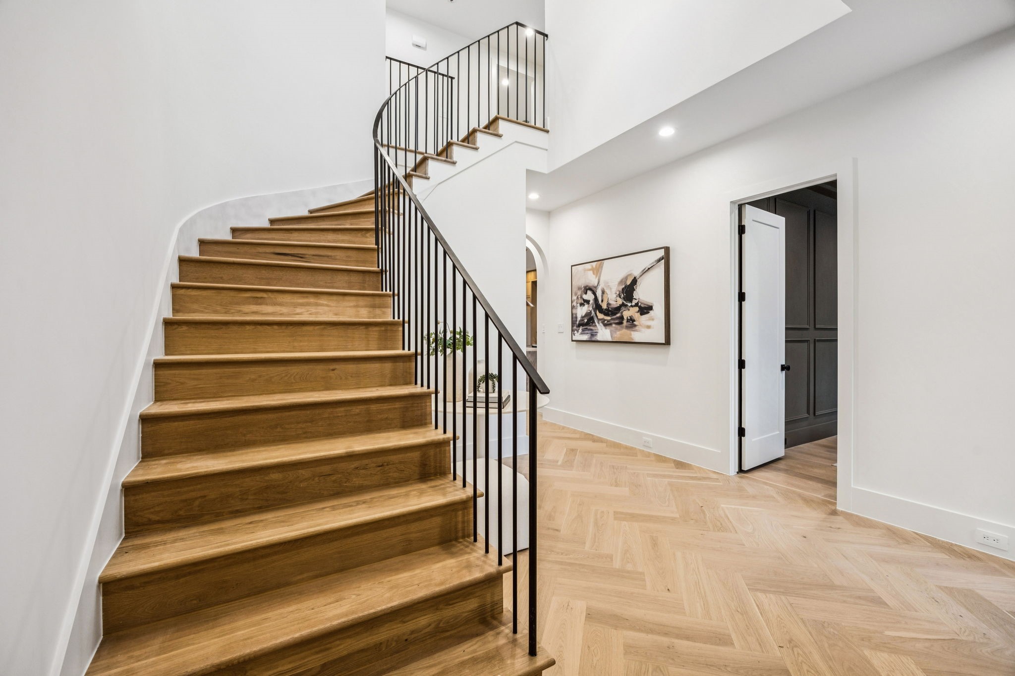 8811 Daytonia Avenue