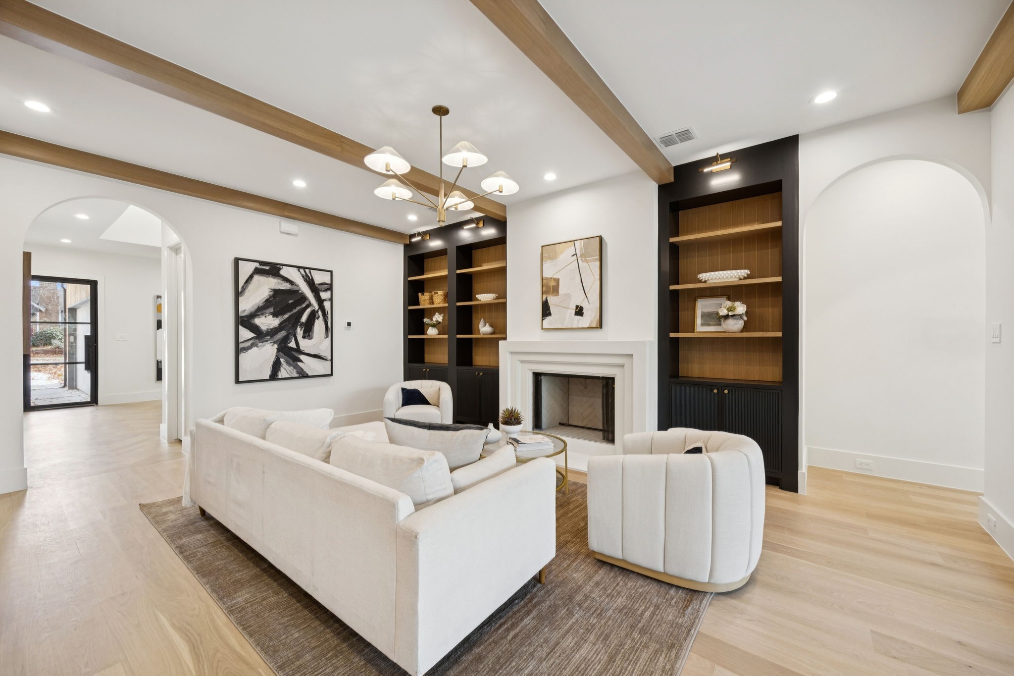 8811 Daytonia Avenue