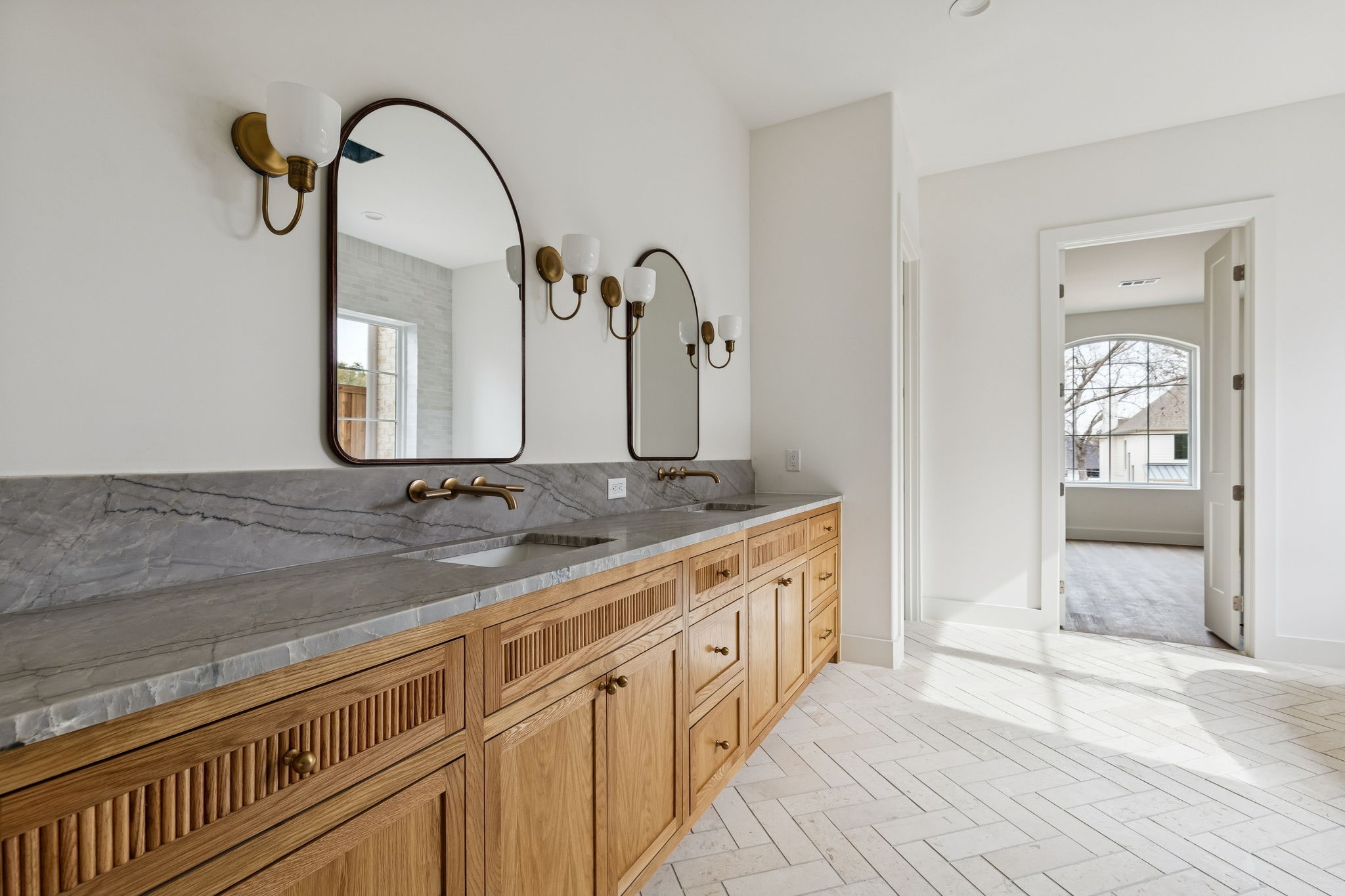 7302 Coronado Avenue