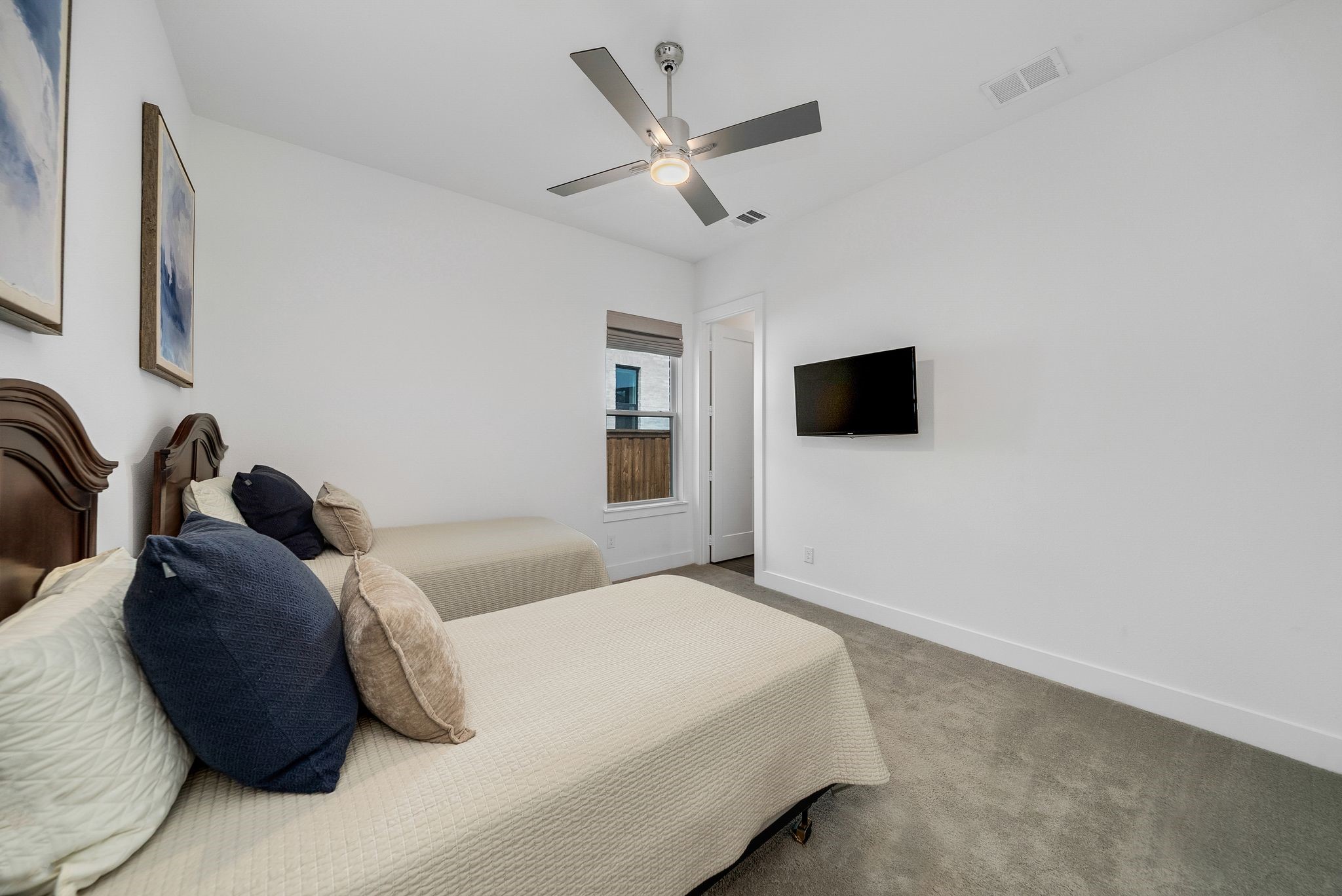 7942 Ravenden Road