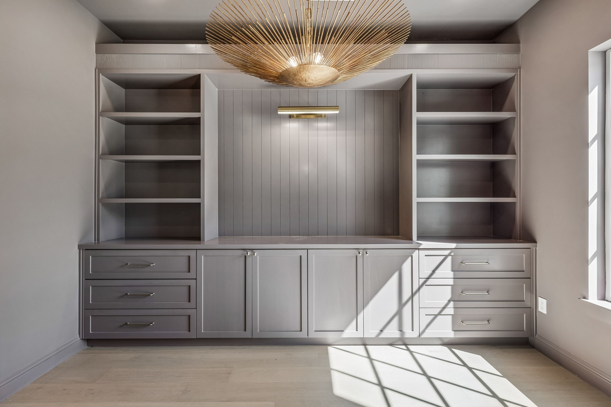 7107 Coronado Avenue