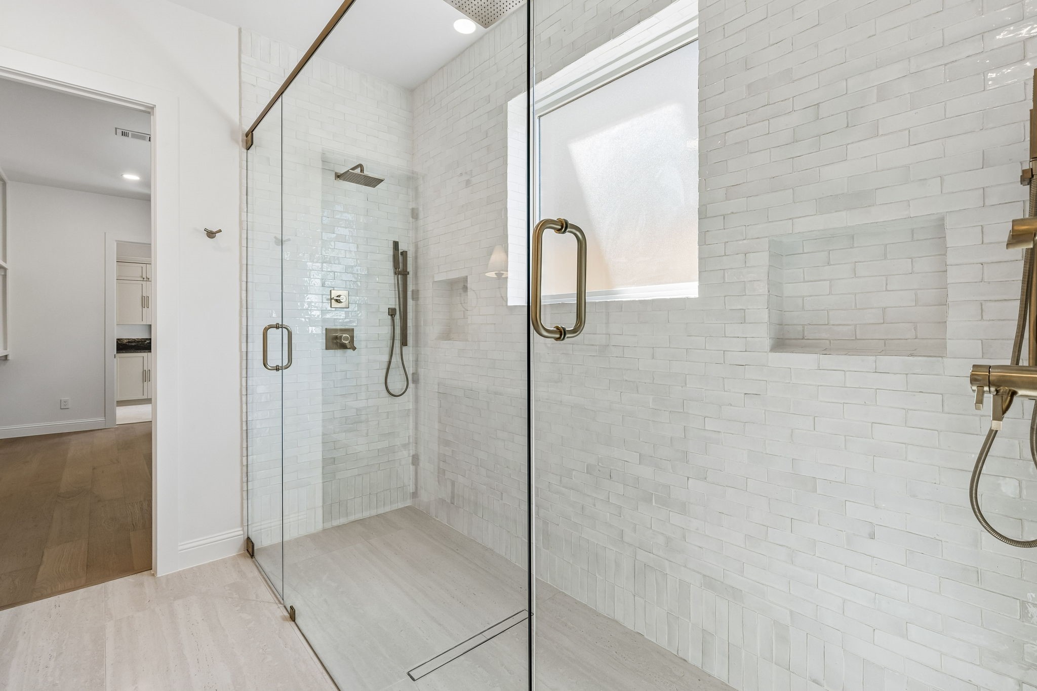 7107 Coronado Avenue