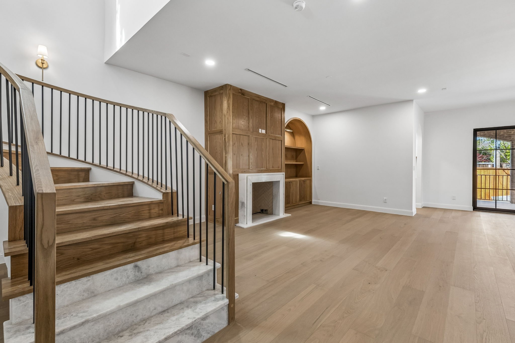 7107 Coronado Avenue