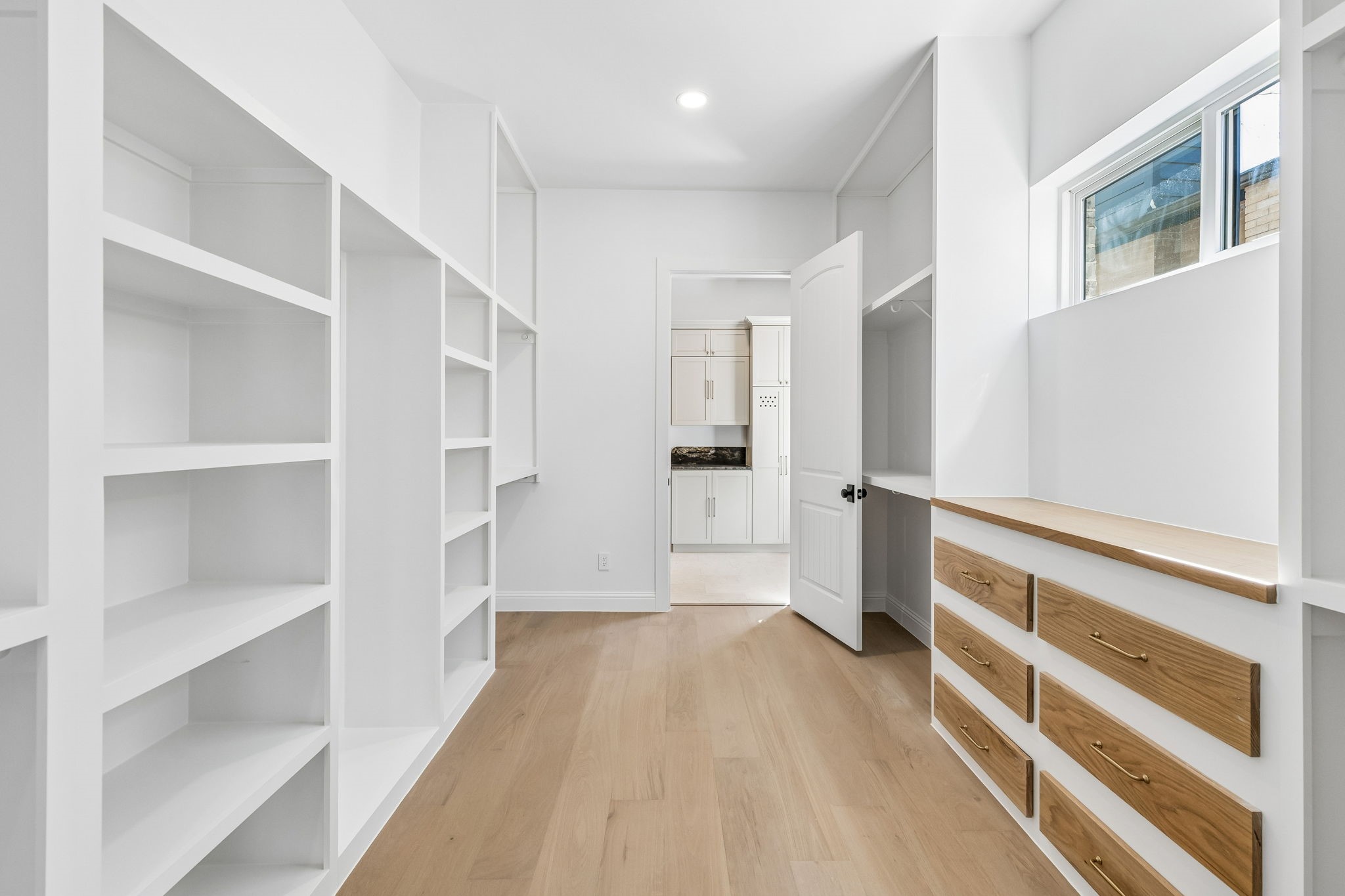 7107 Coronado Avenue