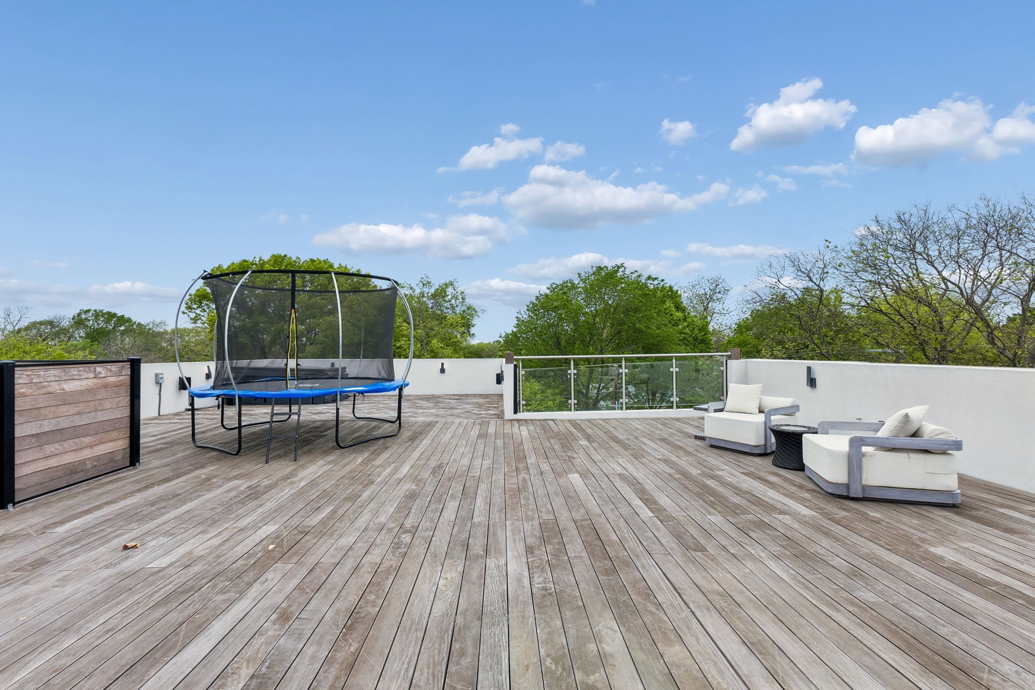 8619 San Fernando Way