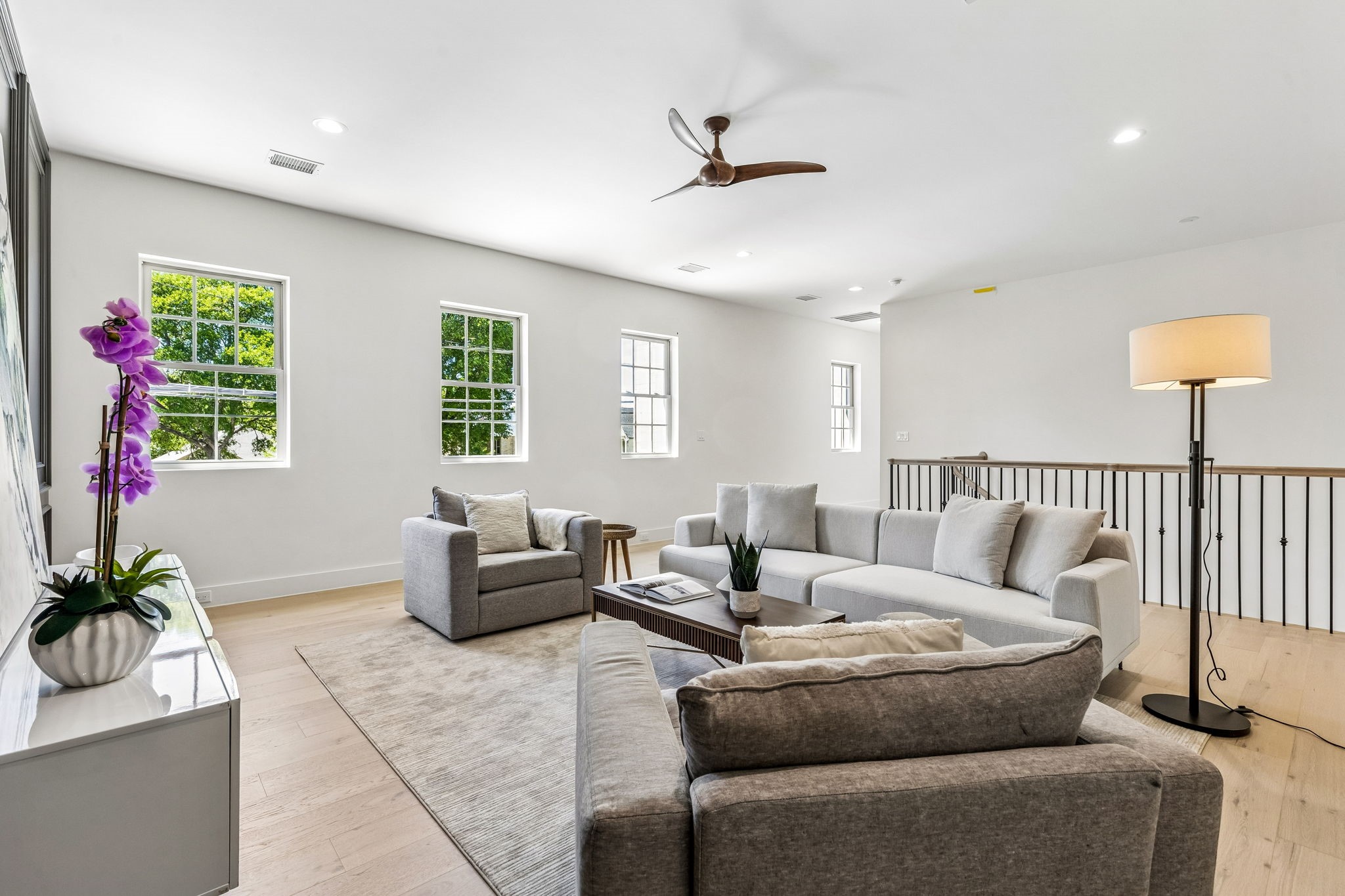 6402 Westlake Avenue