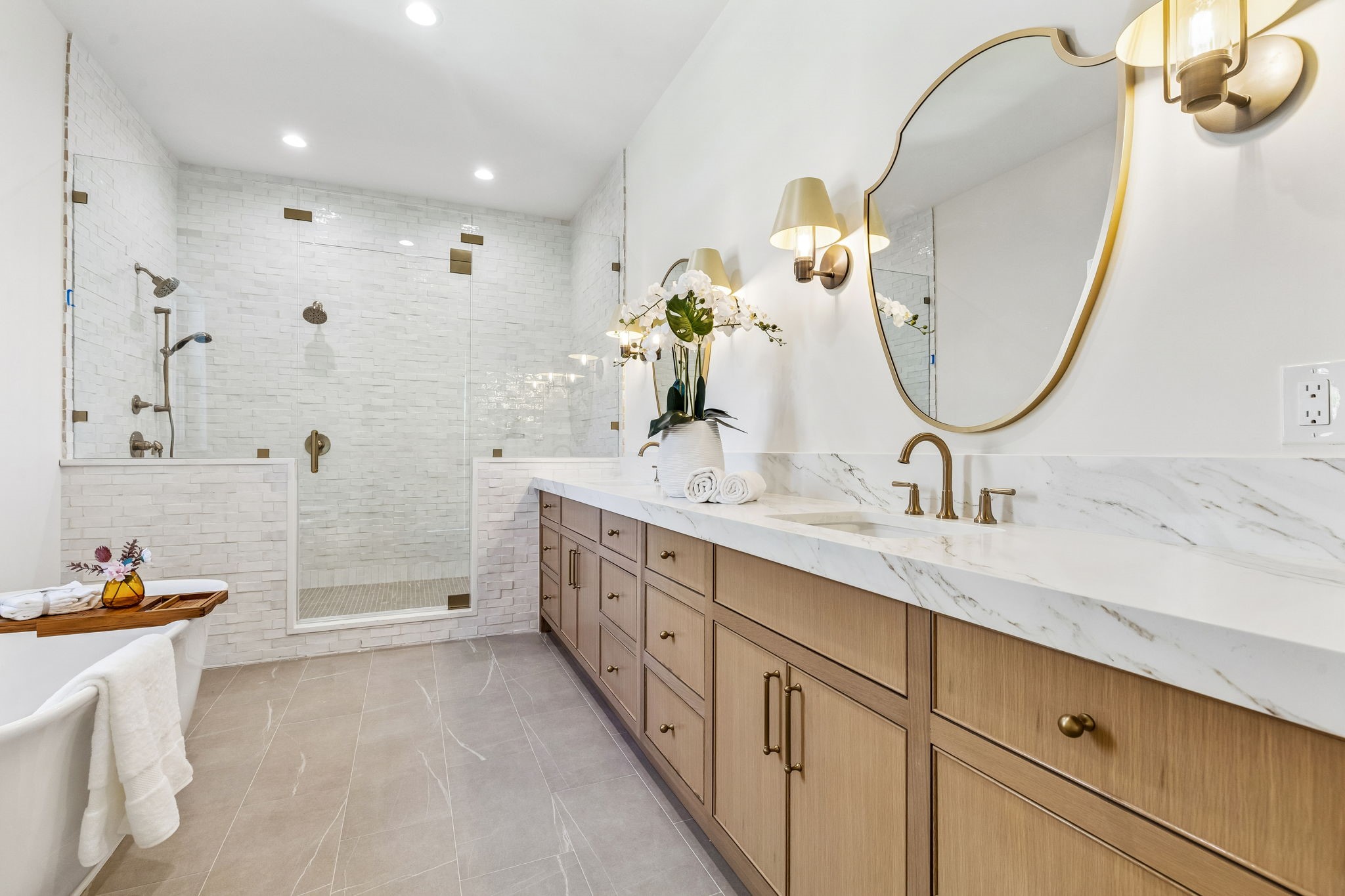 6402 Westlake Avenue