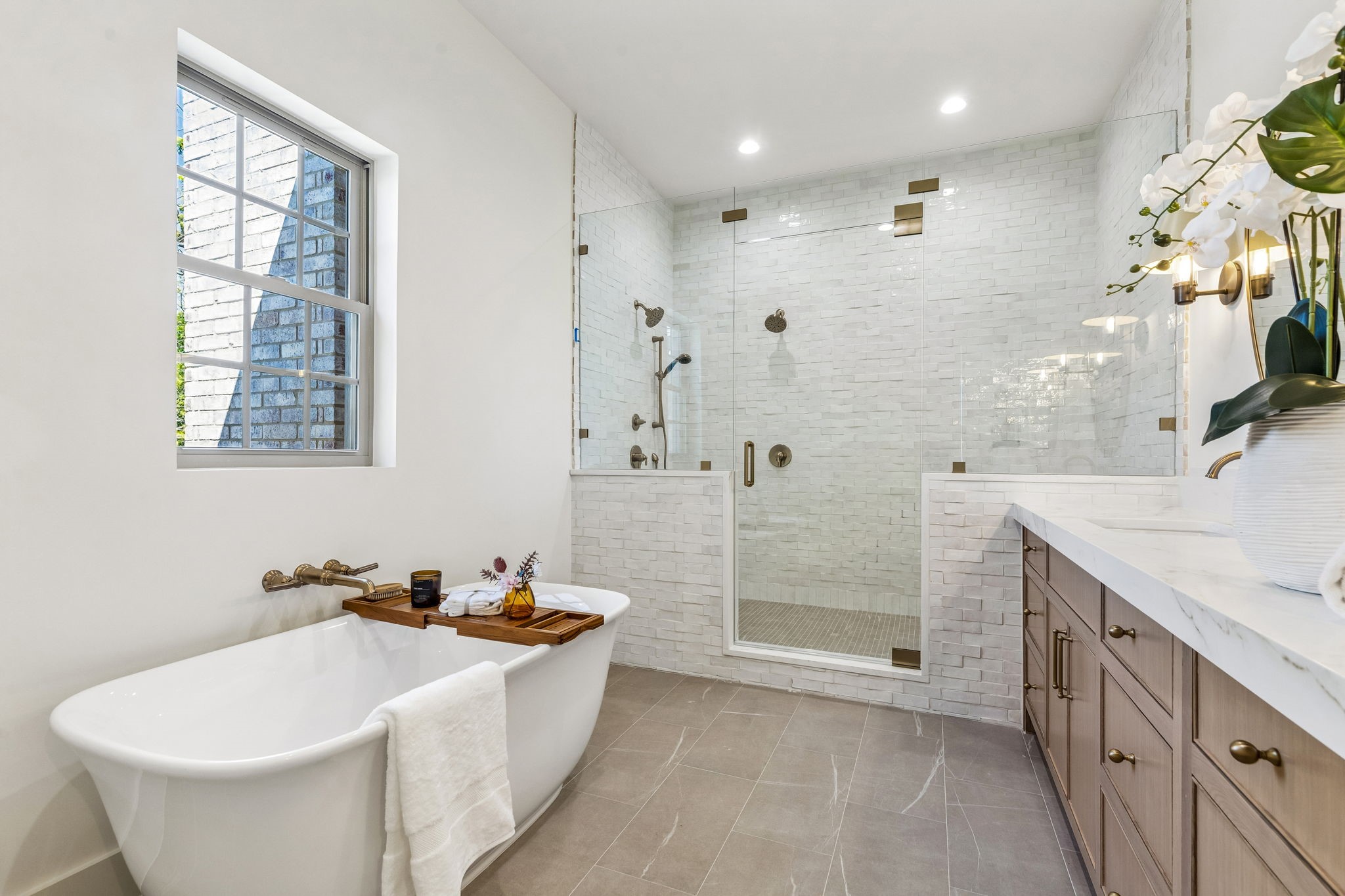 6402 Westlake Avenue