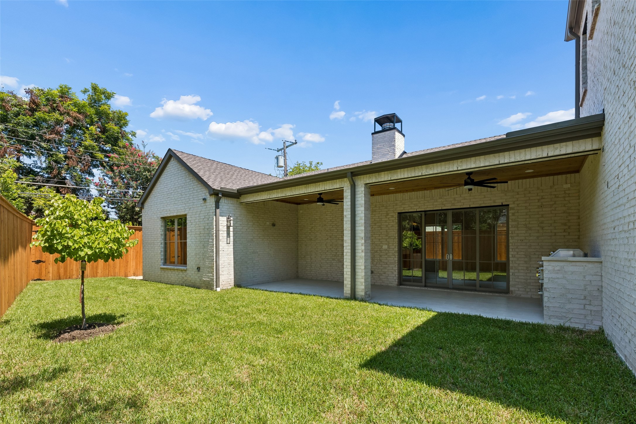 6729 Ravendale Lane