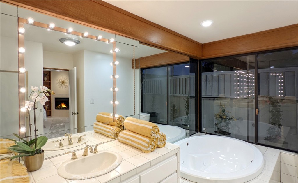 312 Emerald Bay