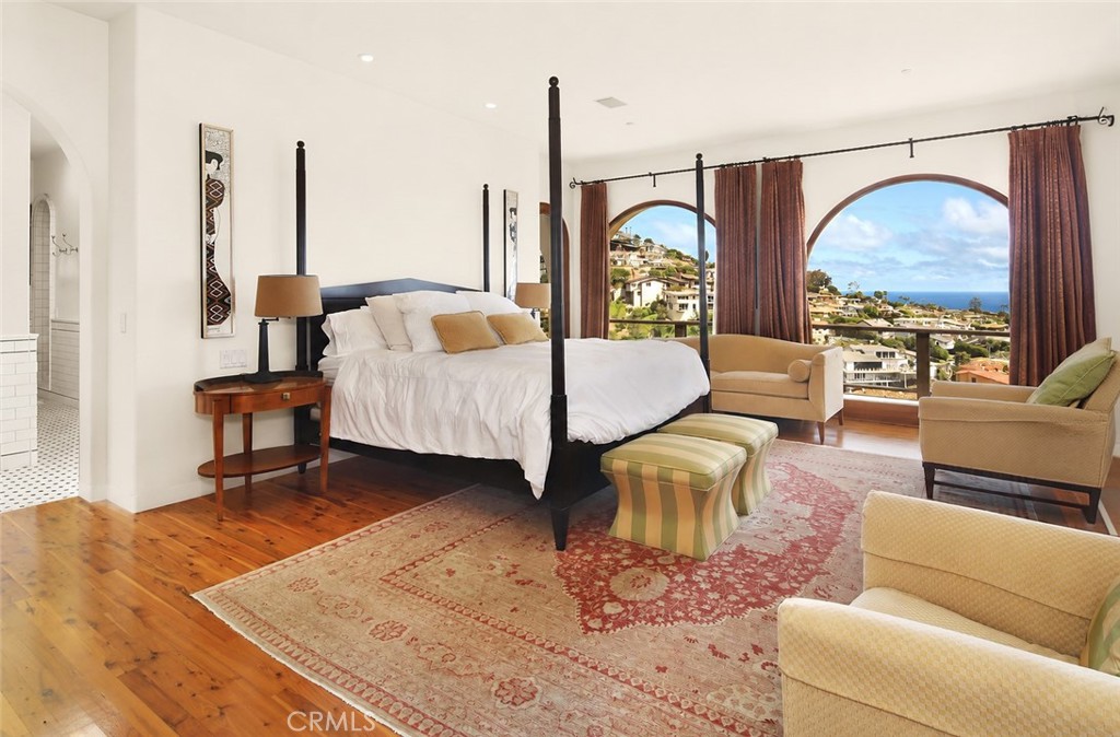 1131 Emerald Bay