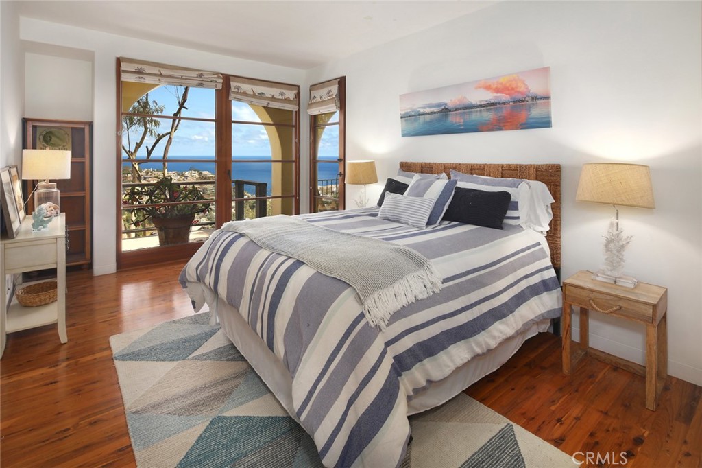 1131 Emerald Bay