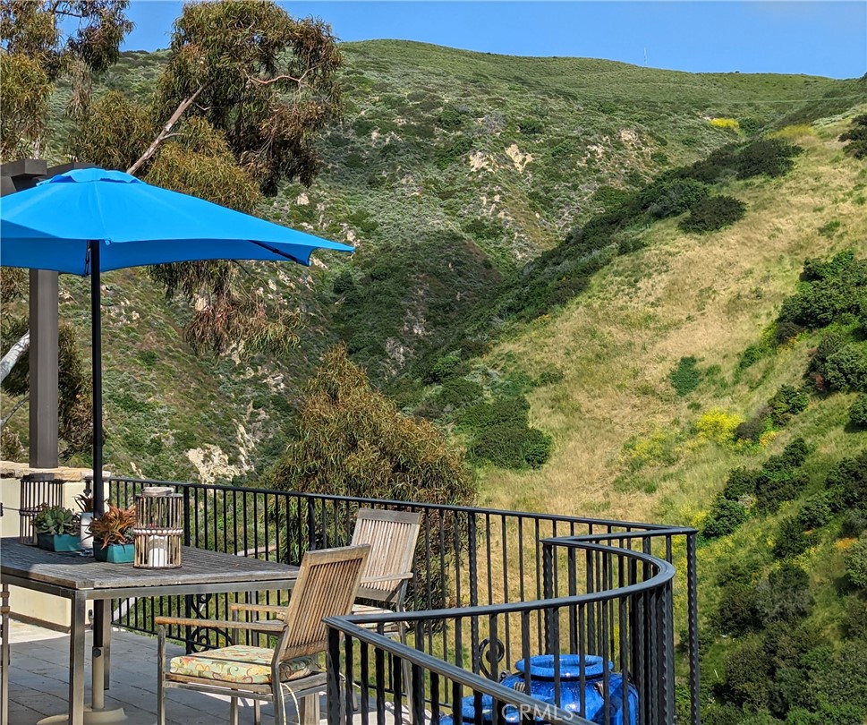 1131 Emerald Bay