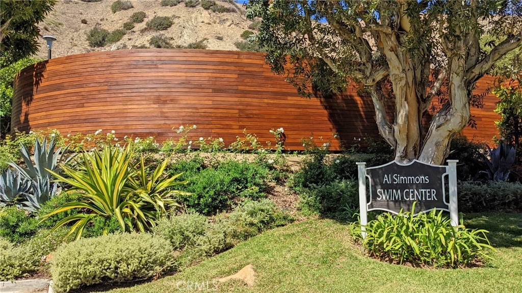 1131 Emerald Bay