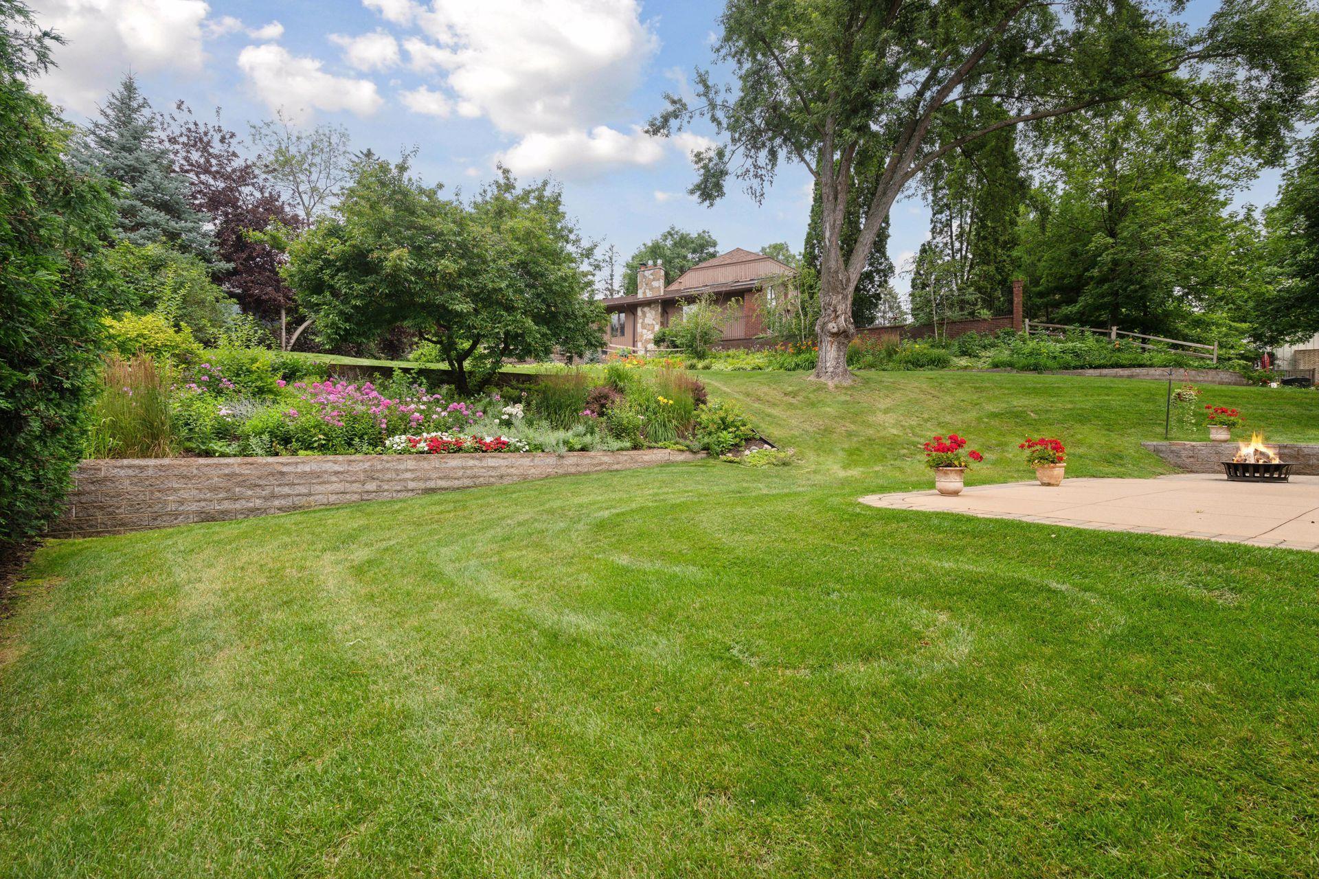7212 Fleetwood Drive