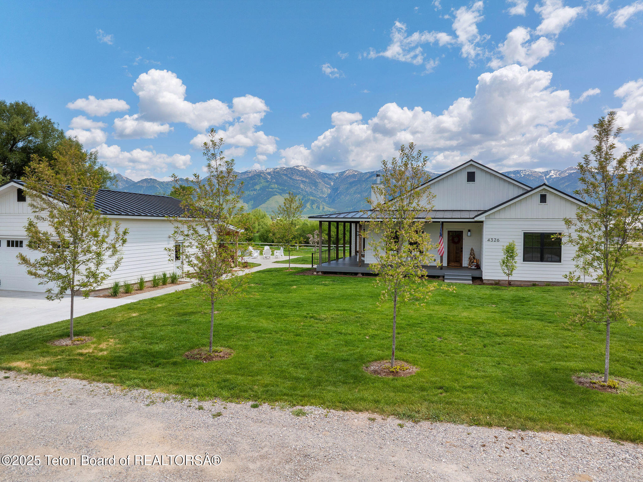 4326 STATE LINE Road