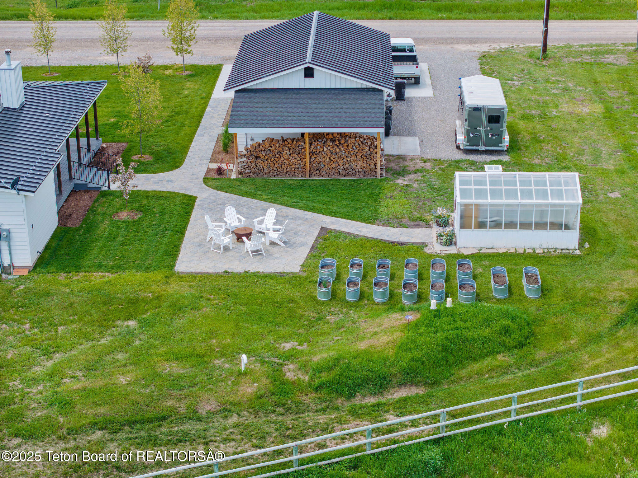 4326 STATE LINE Road