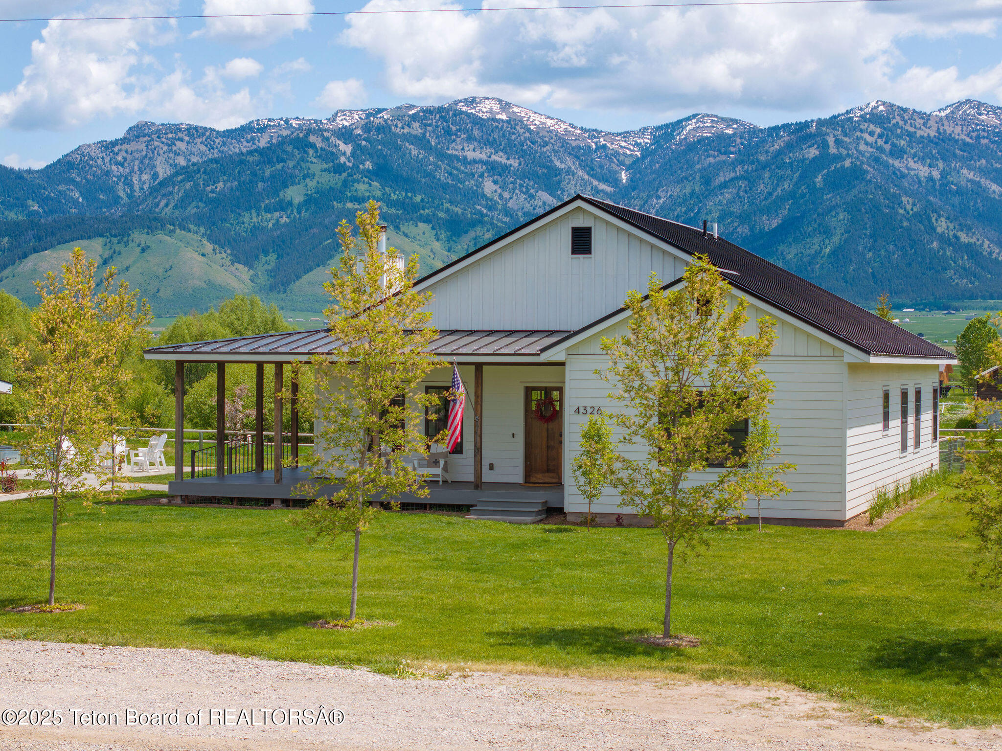 4326 STATE LINE Road