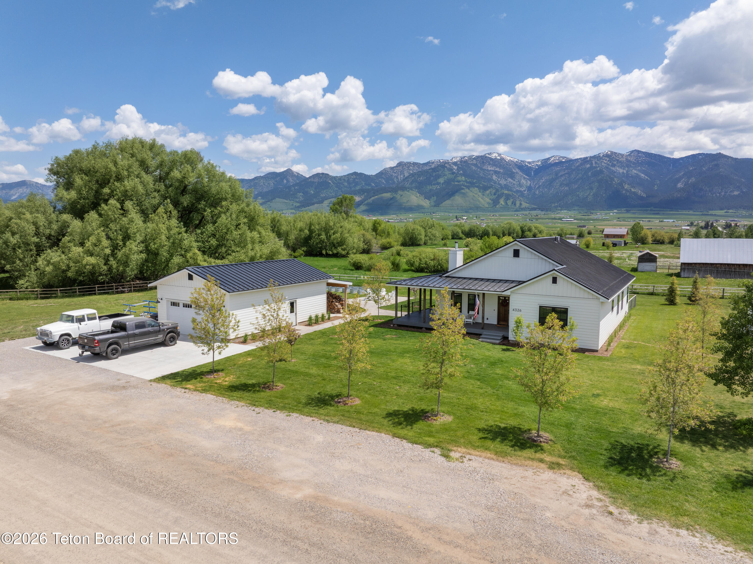4326 COUNTY ROAD 114 Road