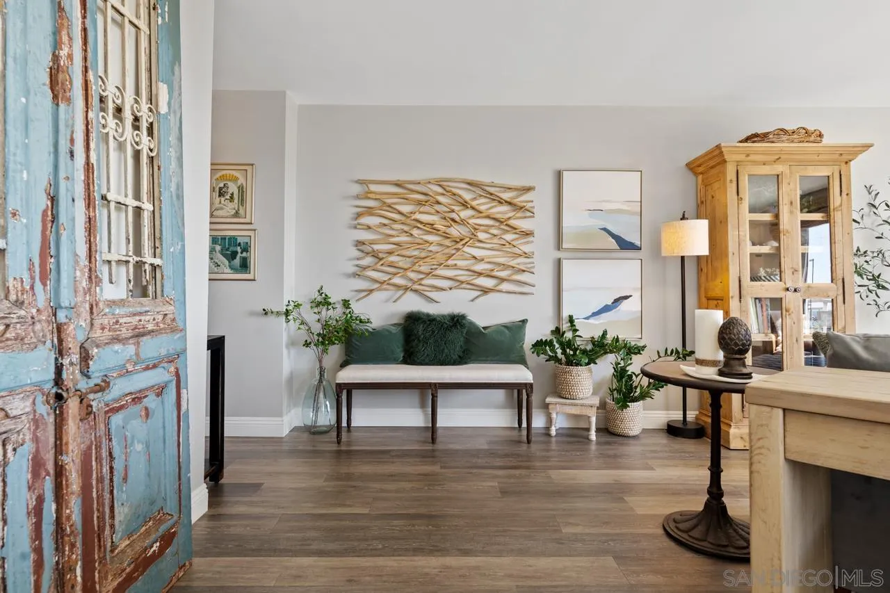 5366 La Jolla Blvd Unit: 101C