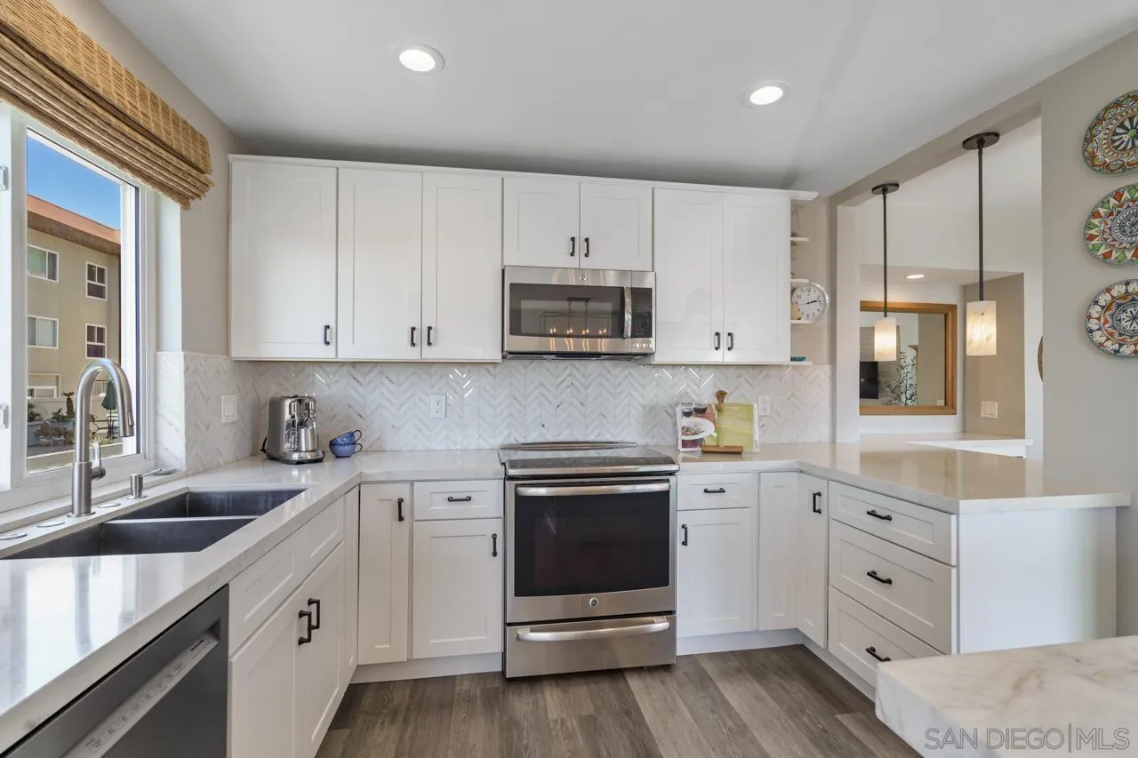 5366 La Jolla Blvd Unit: 101C