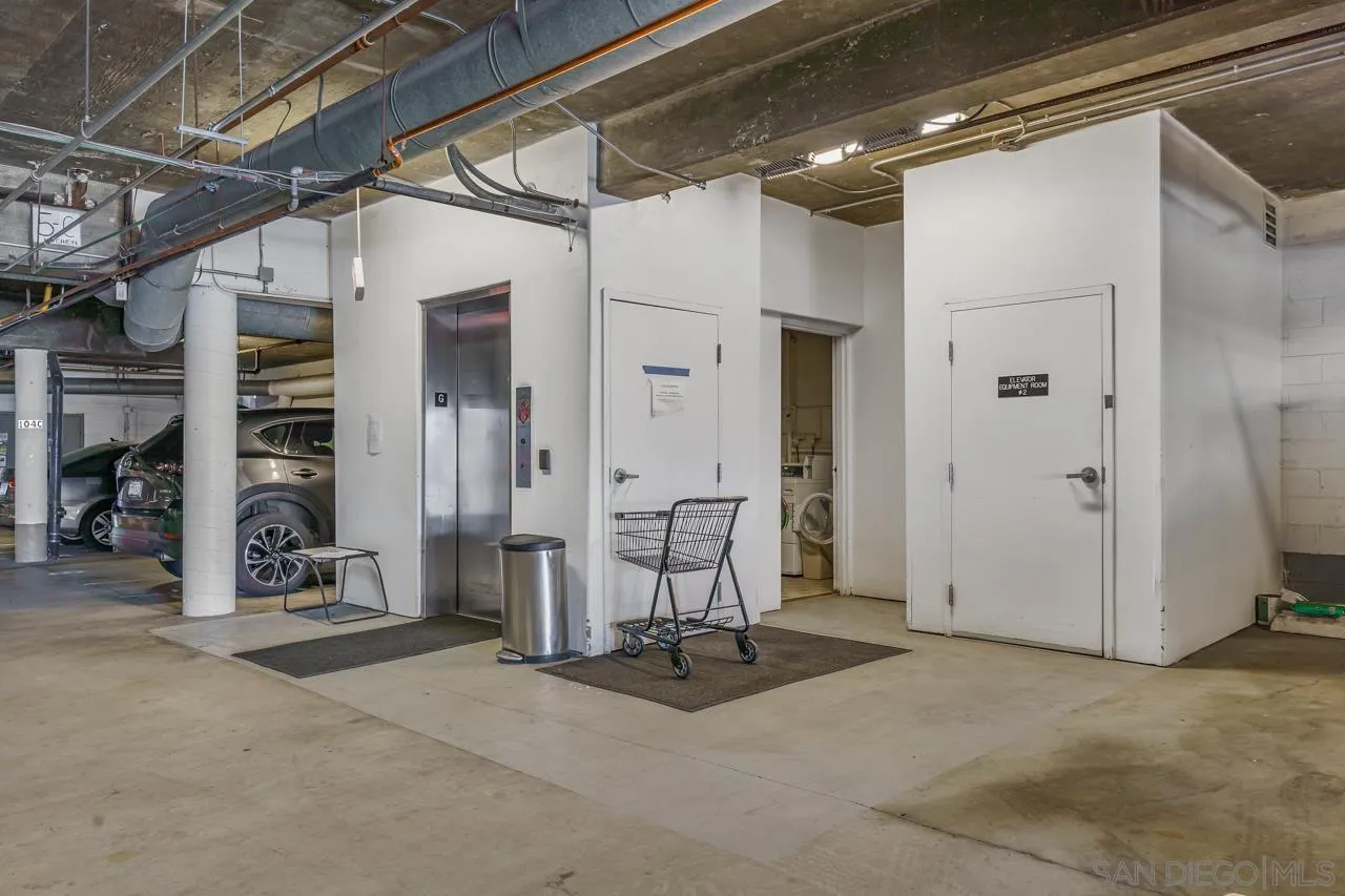 5366 La Jolla Blvd Unit: 101C