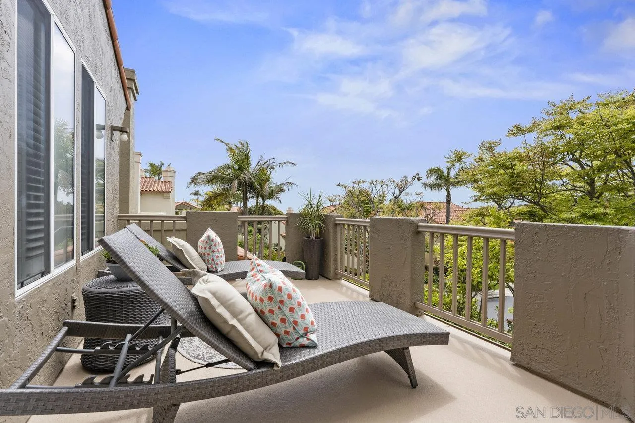 5833 Caminito Empresa