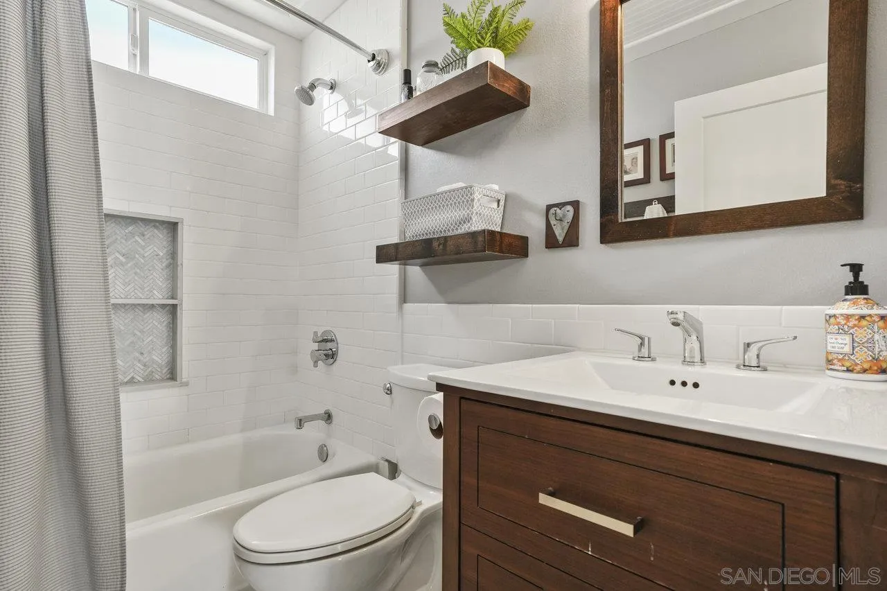 42733 San Julian Pl.