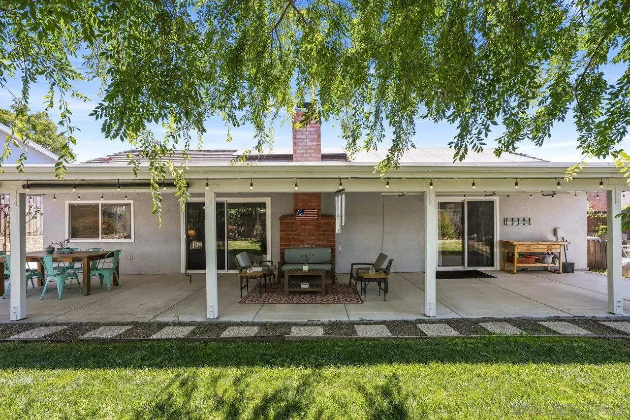 42733 San Julian Pl.