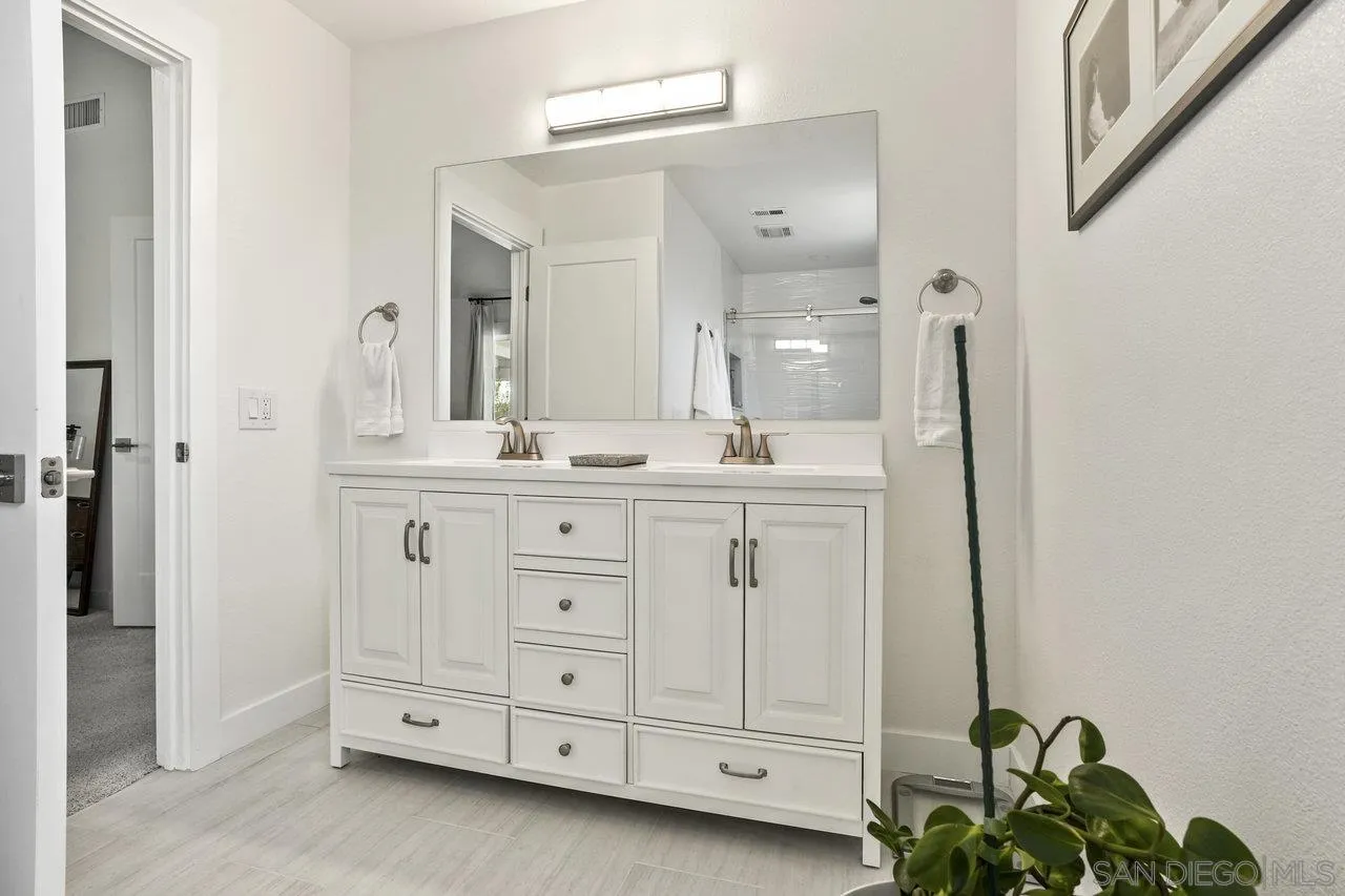 42733 San Julian Pl.