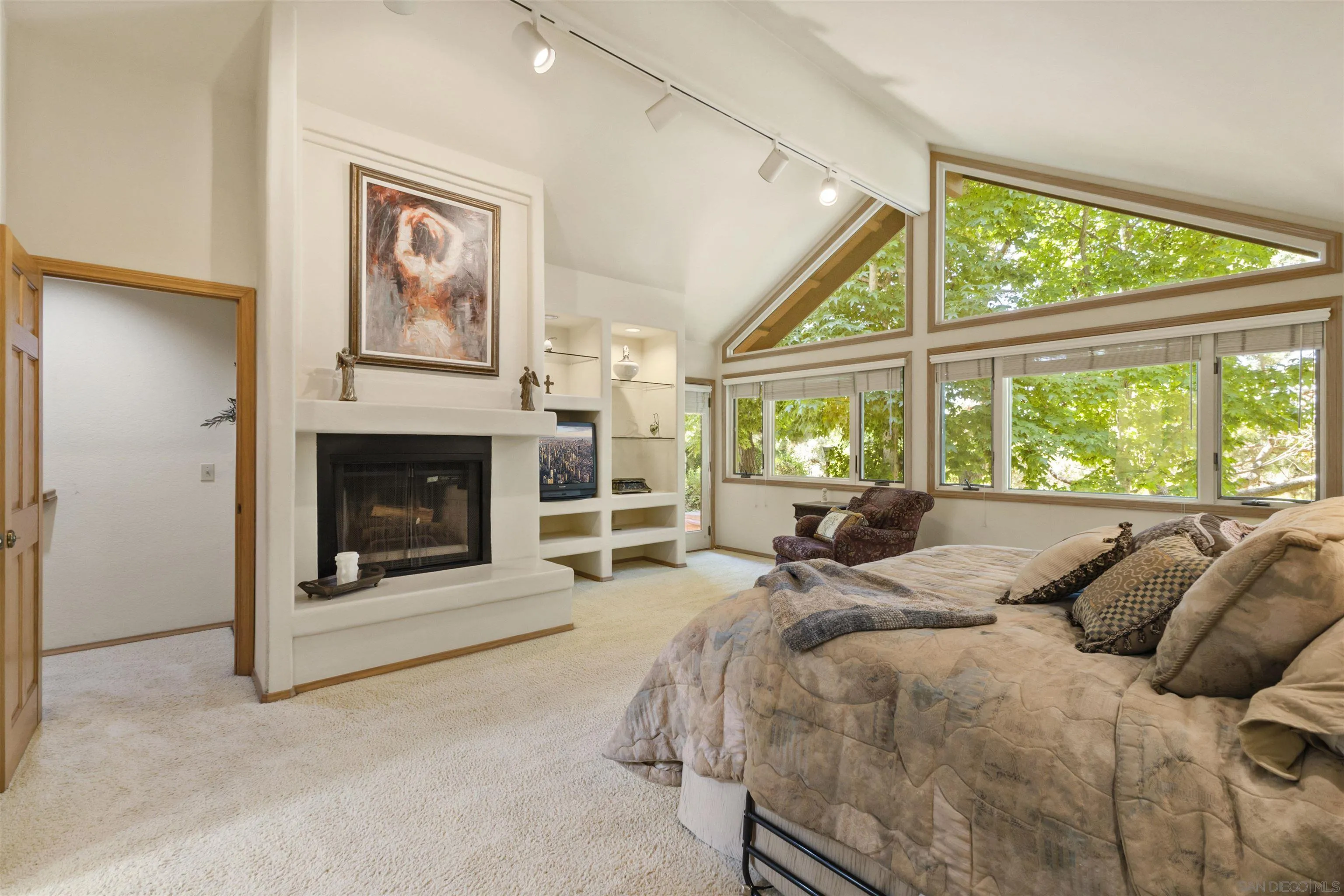 17236 Via Cuatro Caminos