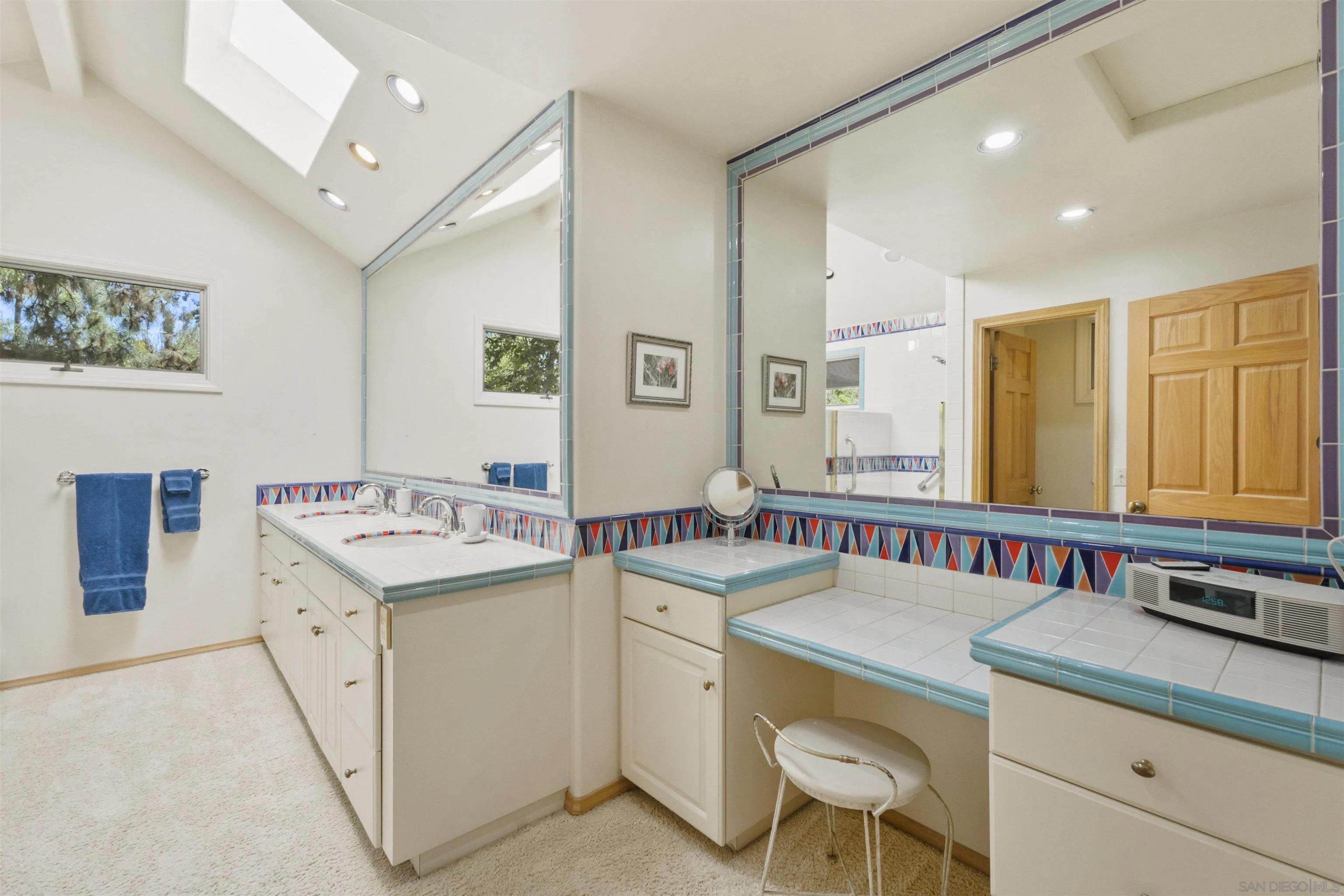 17236 Via Cuatro Caminos