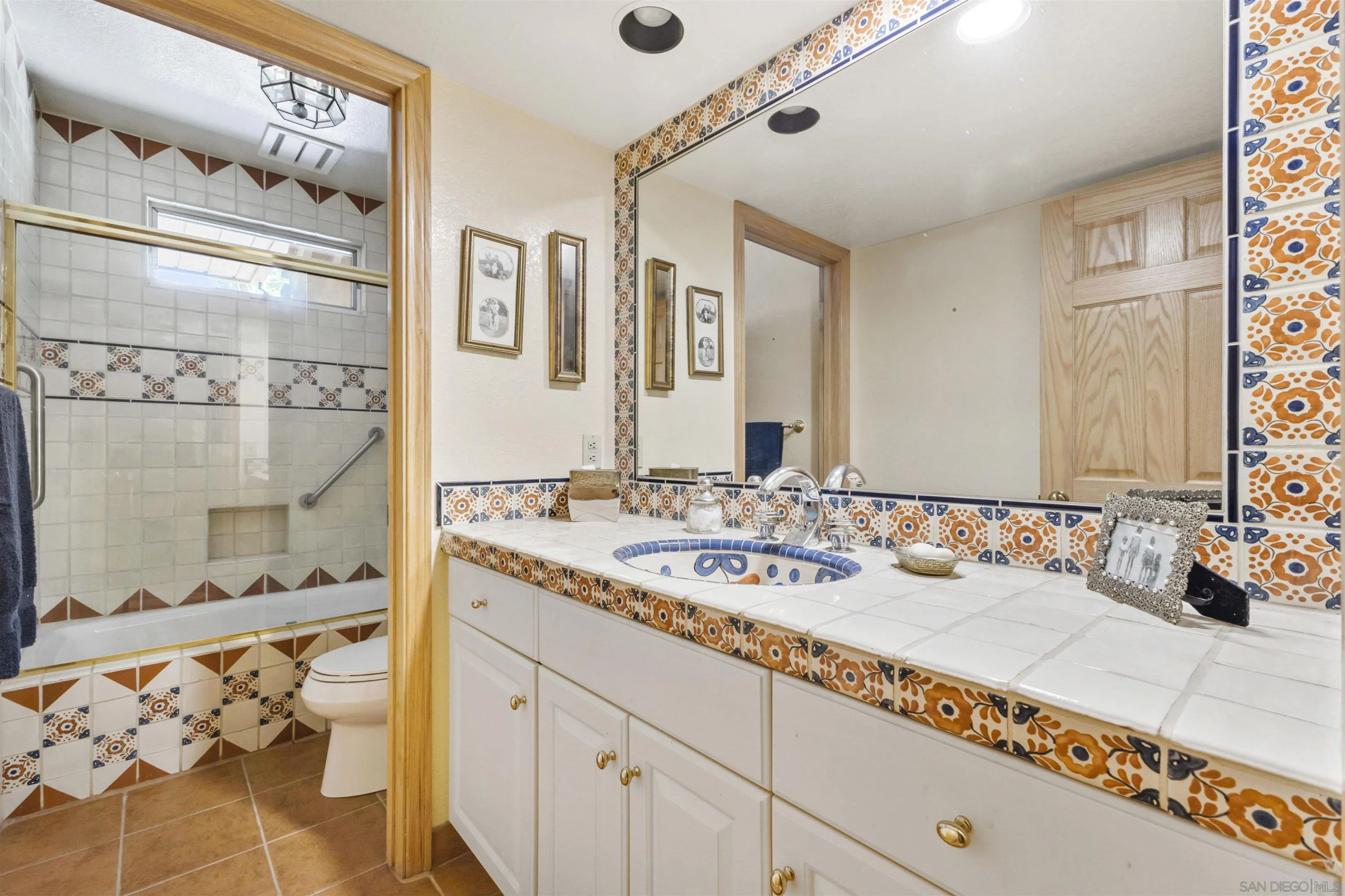 17236 Via Cuatro Caminos