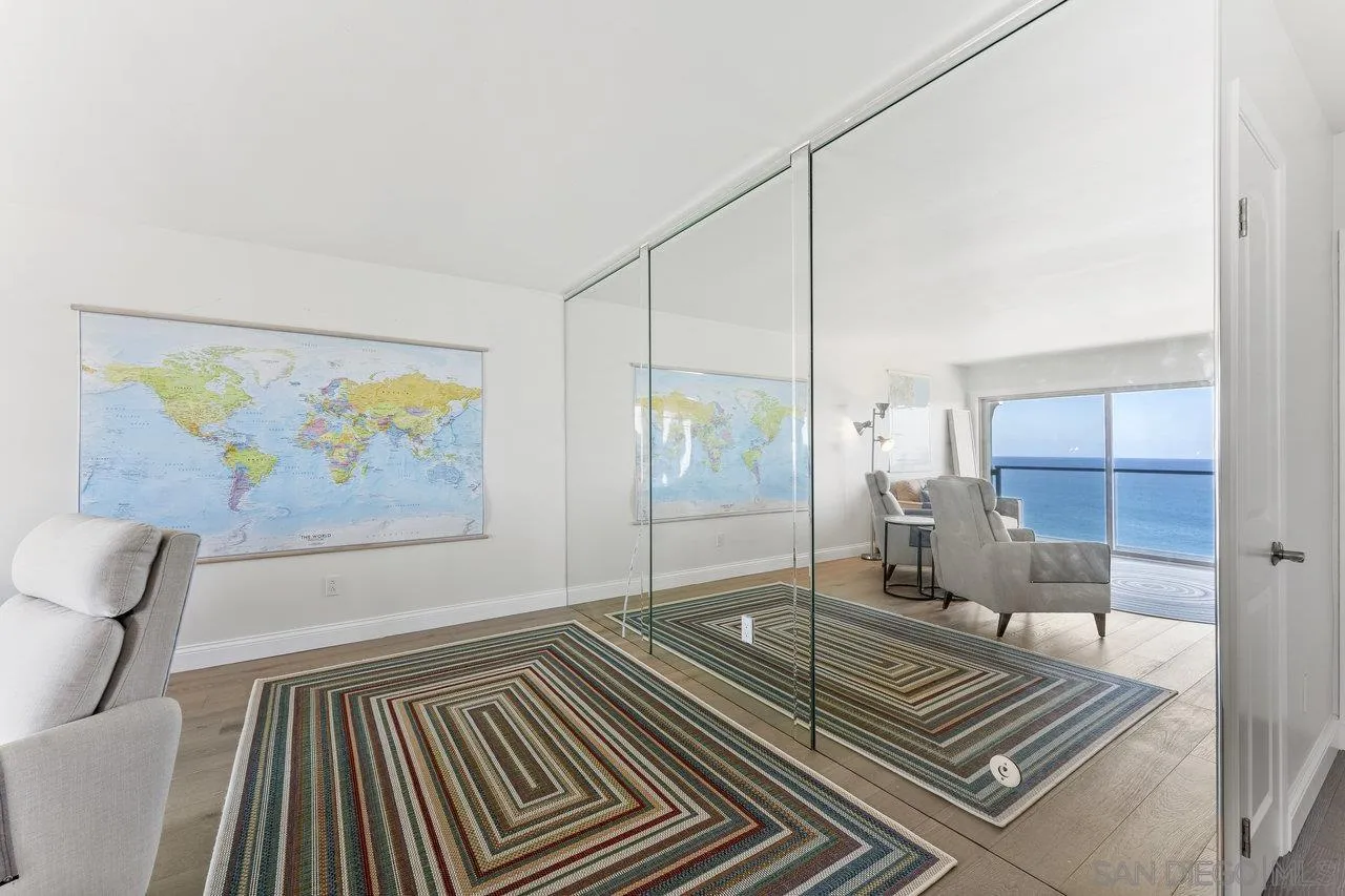 909 Coast Blvd Unit 26