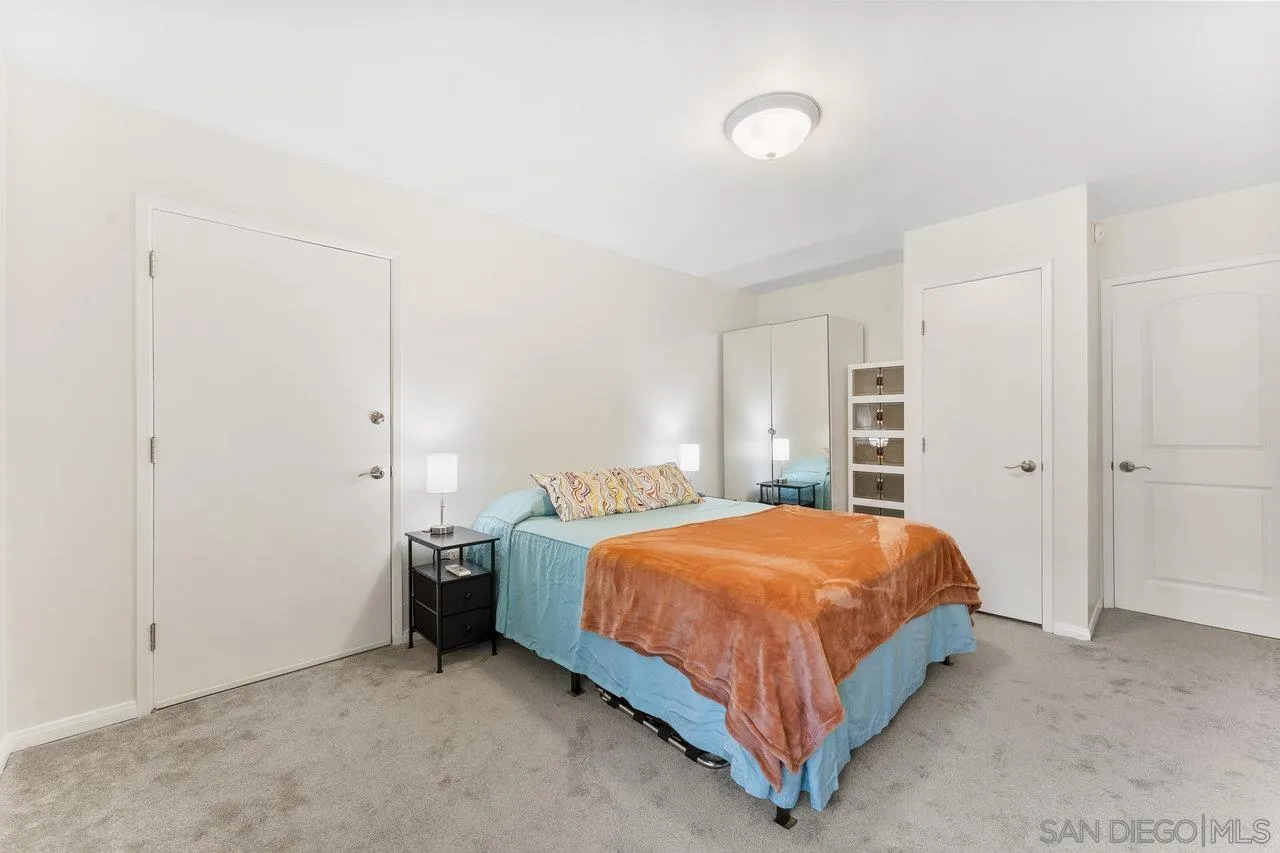 909 Coast Blvd Unit 26