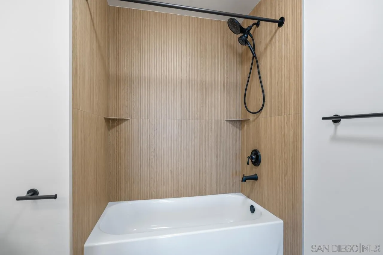 3877 Pell Place Unit 313