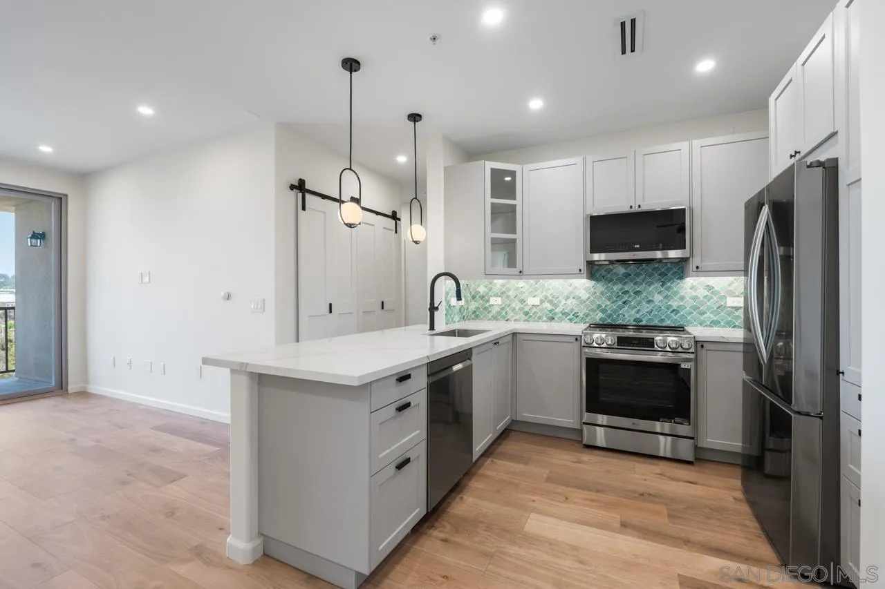 3877 Pell Place Unit 313