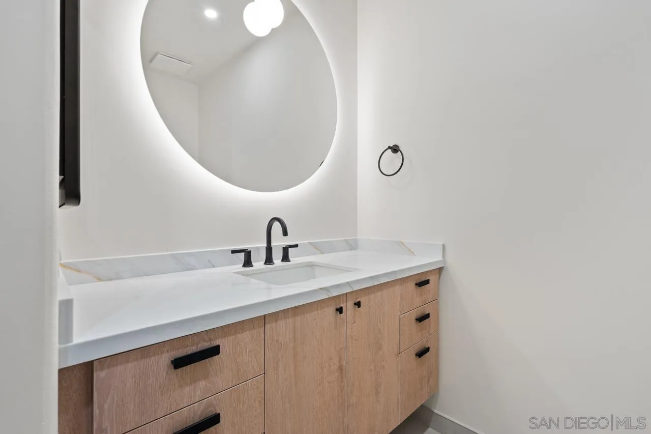 3877 Pell Place Unit 313