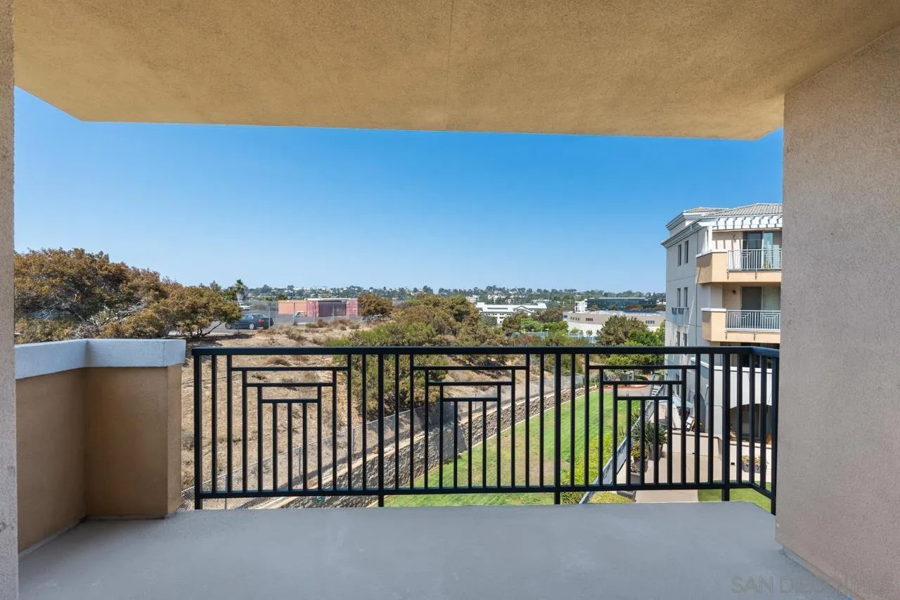 3877 Pell Place Unit 313