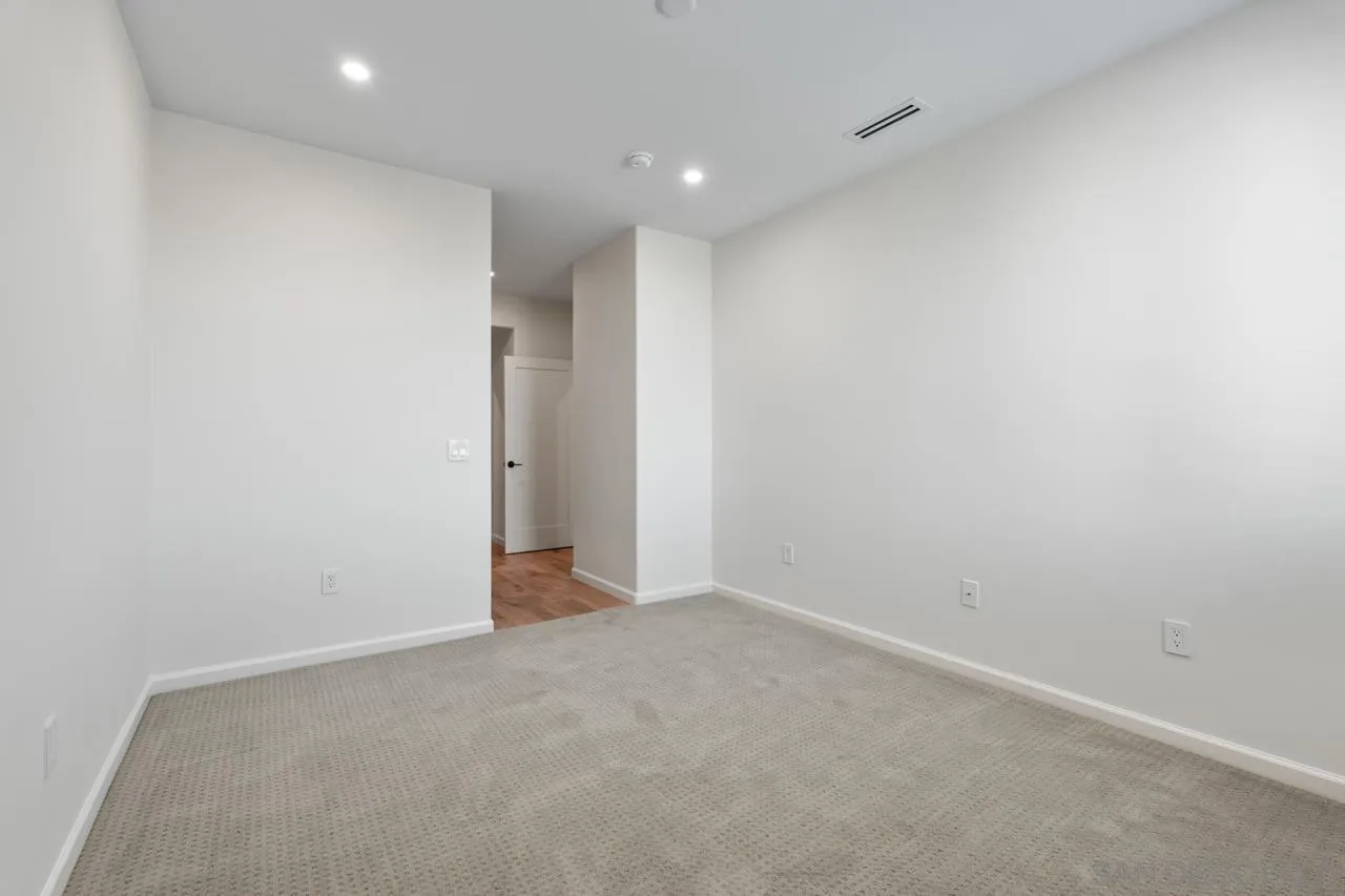 3877 Pell Place Unit 313