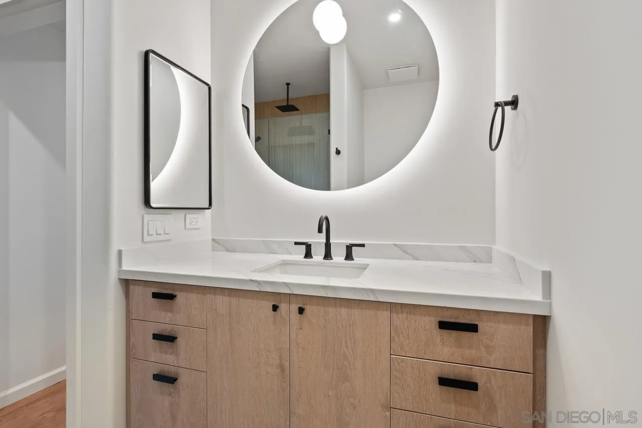 3877 Pell Place Unit 313