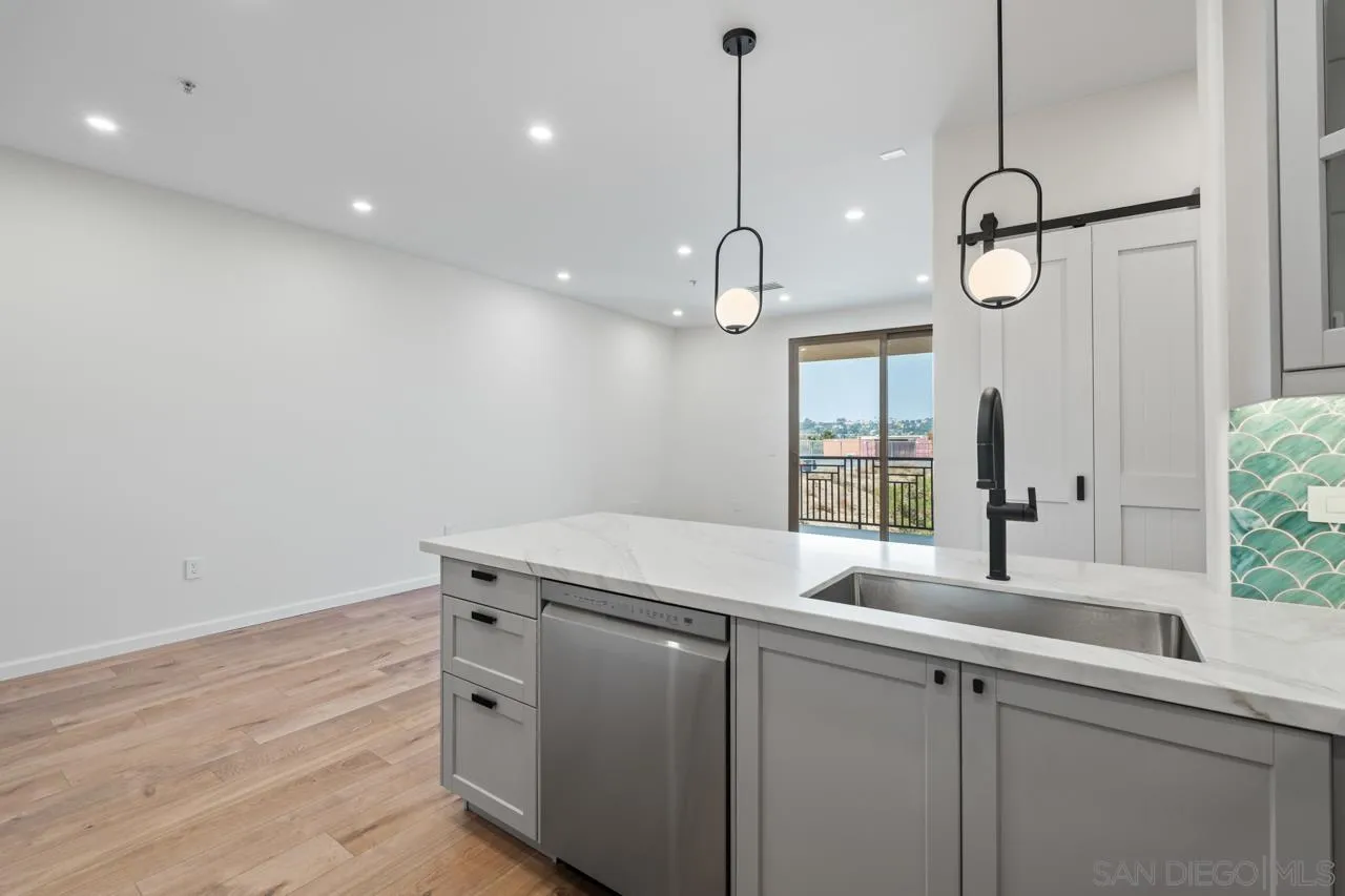 3877 Pell Place Unit 313