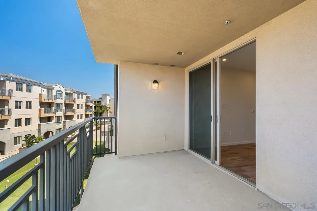 3877 Pell Place Unit 313