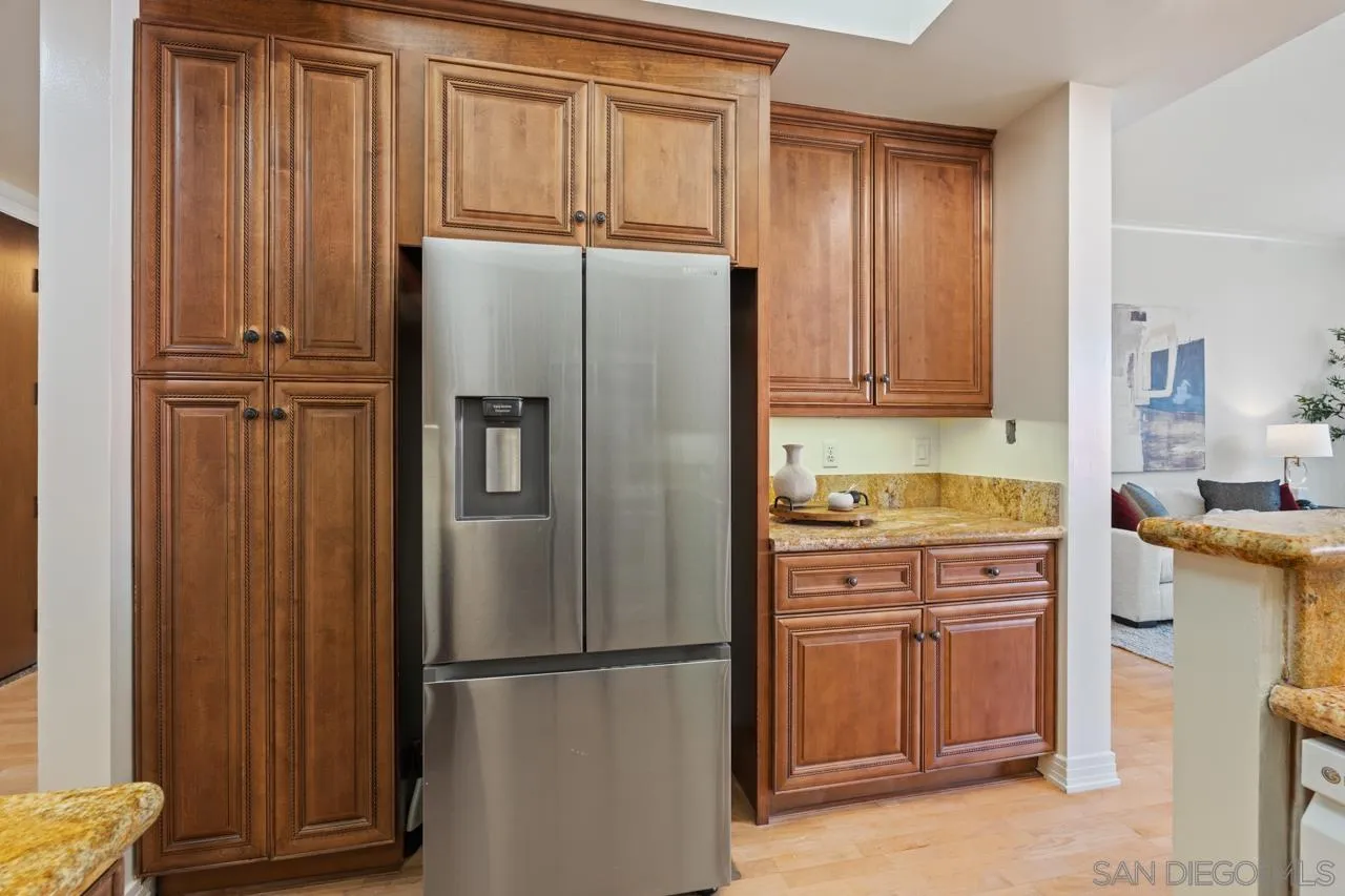 650 Columbia St. Unit 313