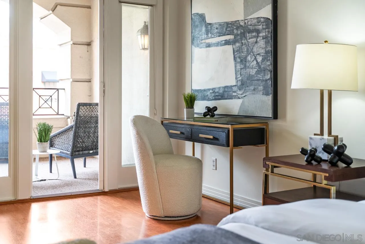 650 Columbia St. Unit 313