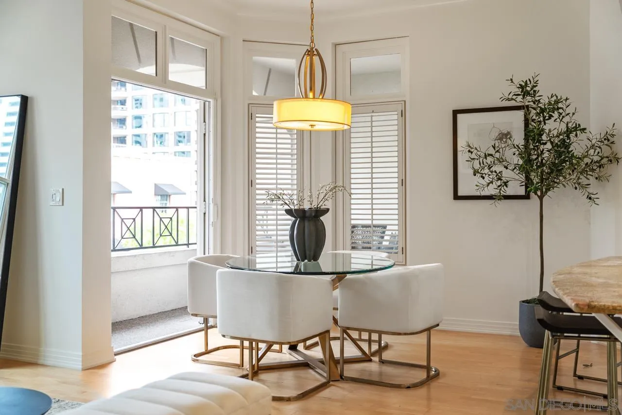 650 Columbia St. Unit 313