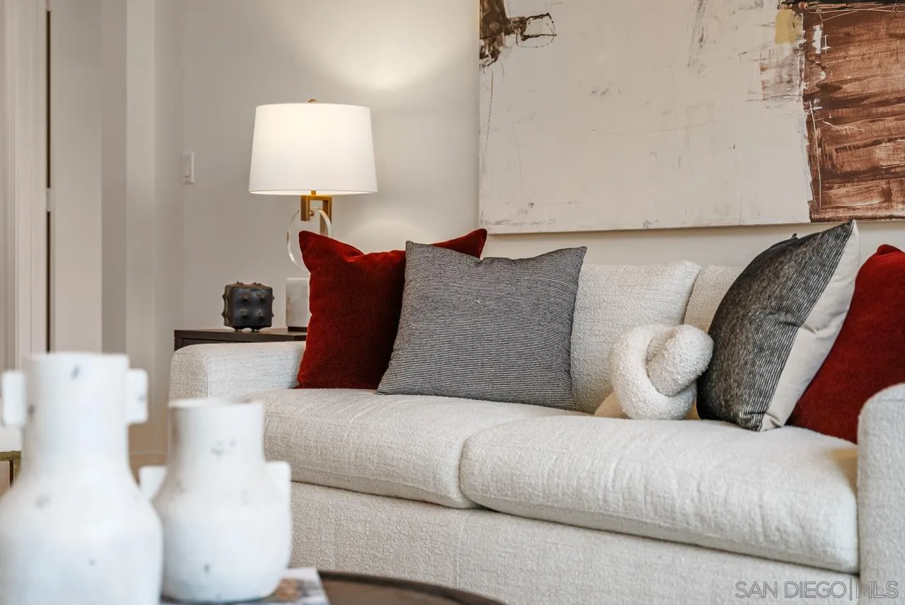 650 Columbia St. Unit 313