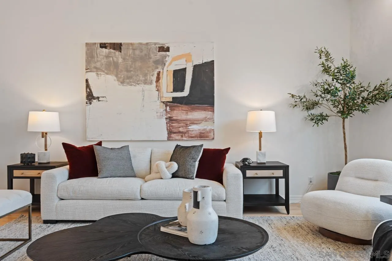 650 Columbia St. Unit 313